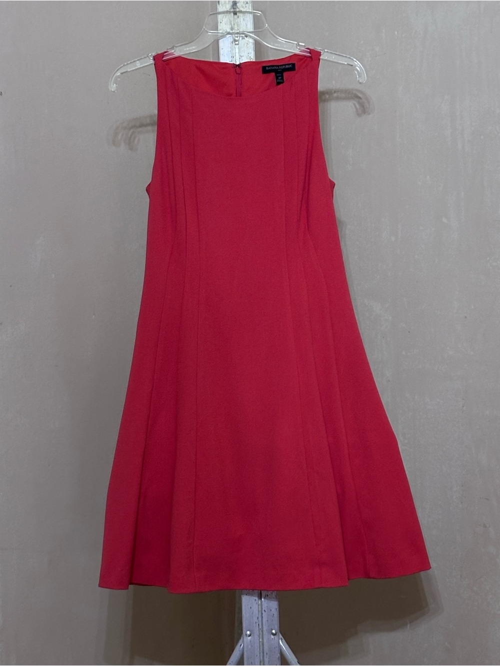Banana Republic Red Sleeveless Seamed Fit and Flare Dress Sz 4P